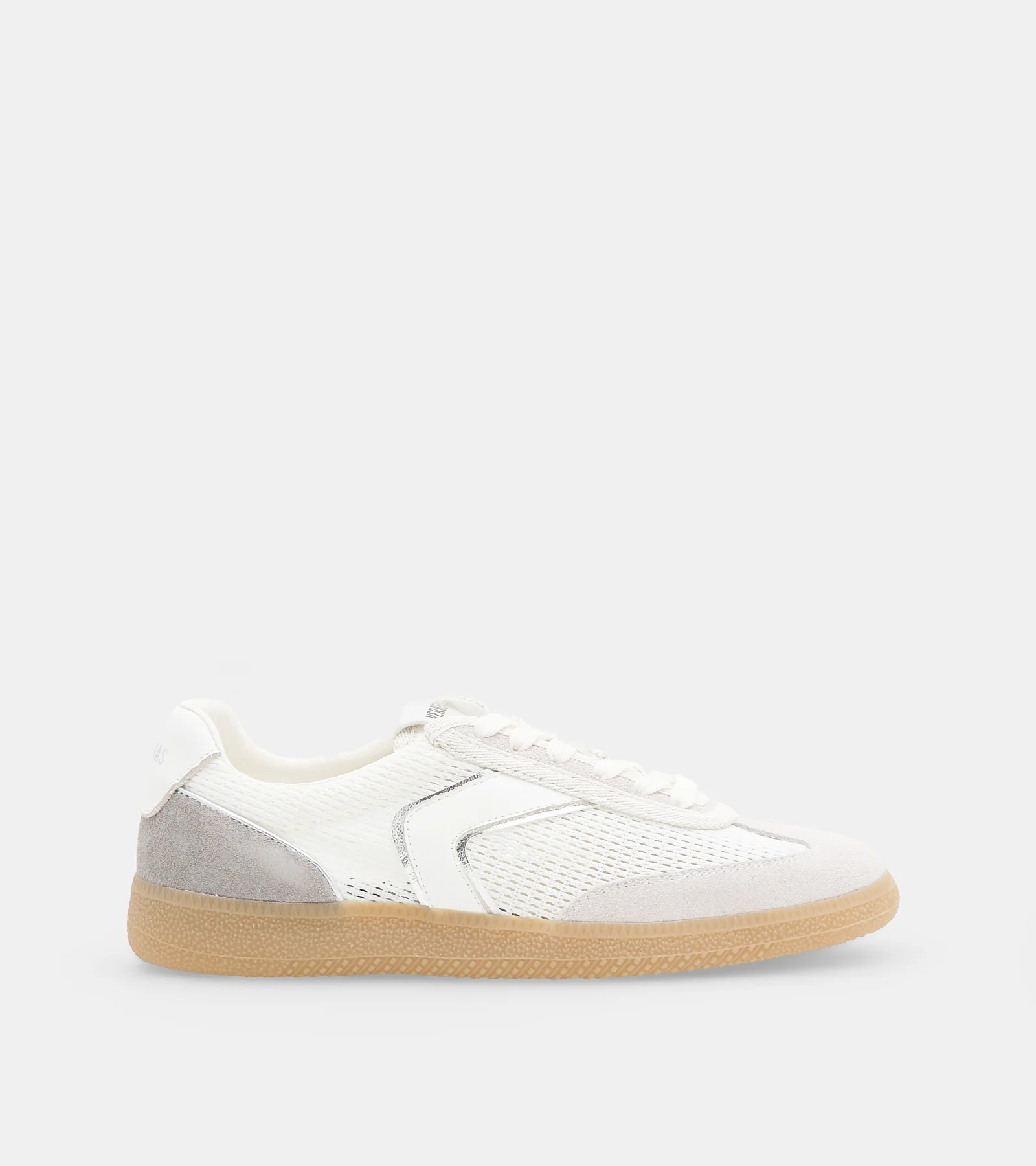 Sneakers p26